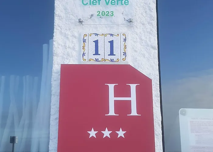 Hotel Les Chants D'ailes - Face