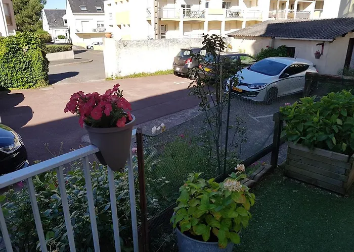 Hotel Les Chants D'ailes - Face