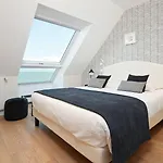 Hotel Les Chants D'ailes - Face 3*
