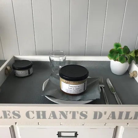 Les Chants D'ailes - Face Отель 3*