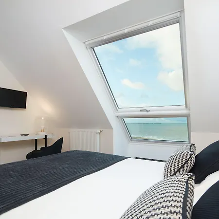 Les Chants D'ailes - Face Hotel La Turballe