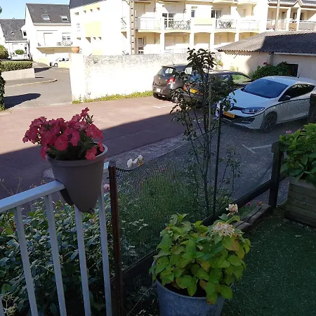 Hotel Les Chants D'ailes - Face