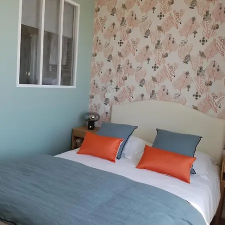 Hotel Les Chants D'Ailes - Hotel Face Mer 3*